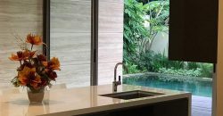 Rumah BERGAYA RESORT, MODERN & MEWAH 3 lantai Pakai Lift Otis