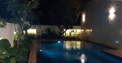 Rumah BERGAYA RESORT, MODERN & MEWAH 3 lantai Pakai Lift Otis