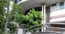 DIJUAL RUMAH BAGUS DI KELAPA GADING