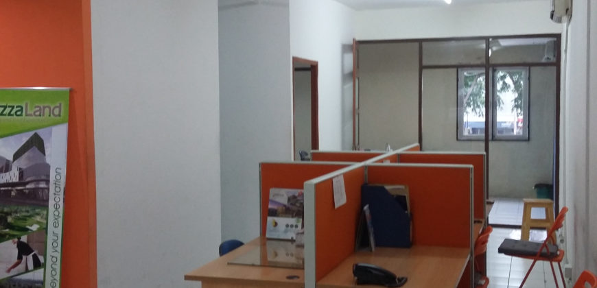 Dijual Ruko Kelapa Gading di Jalan Boulevard Raya