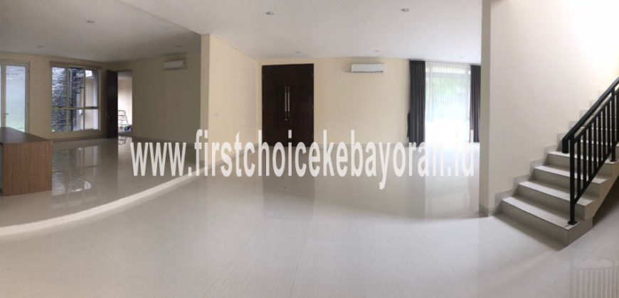 Disewakan Rumah di Kemang Jakarta Selatan