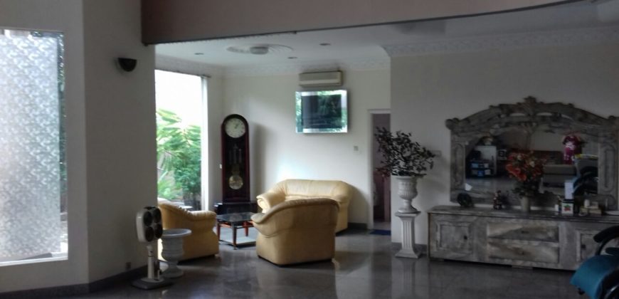 DIJUAL RUMAH BAGUS DI KELAPA GADING
