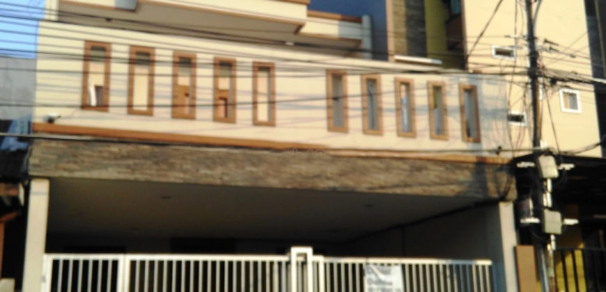 DIJUAL RUMAH KOS DI KELAPA GADING – BANTING HARGA