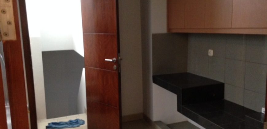 Dijual Rumah Kayu Putih Residence Jakarta Timur