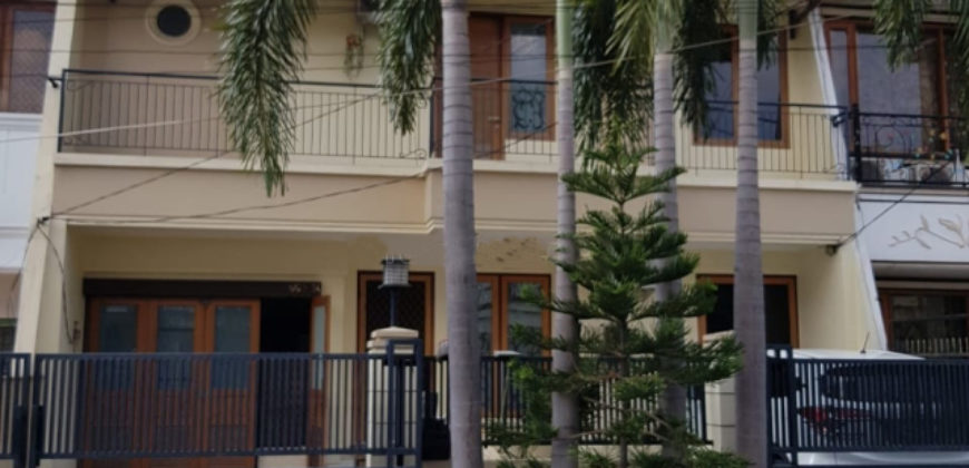 DIJUAL RUMAH BAGUS DI BINTARO