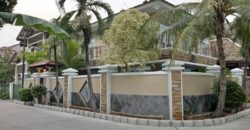 Rumah Kayu Putih Pulo Gadung