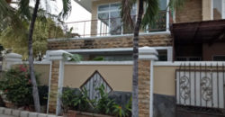 Rumah Kayu Putih Pulo Gadung