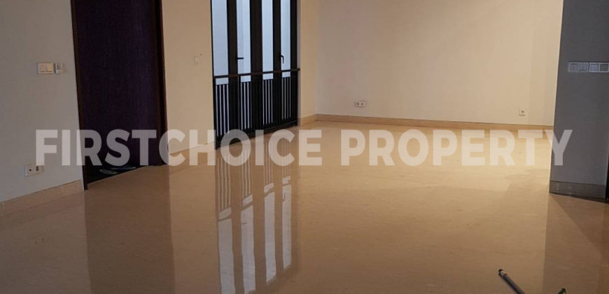 DIJUAL RUMAH BAGUS DALAM CLUSTER