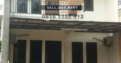 Dijual Rumah 2 Lantai di Kelapa Gading