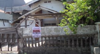 Dijual Rumah Tua Hitung Tanah di Kelapa Gading