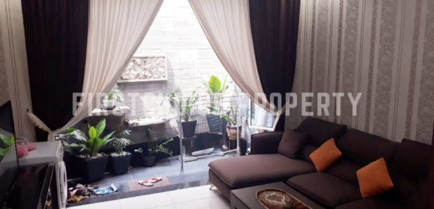 RUMAH KLASIK MEWAH DI LEBAK BULUS