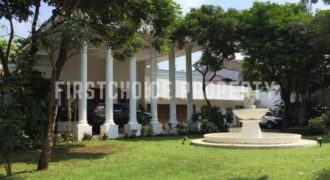 RUMAH KLASIK MEWAH DI LEBAK BULUS