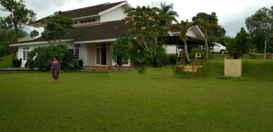 Dijual Villa di Cisarua Bogor