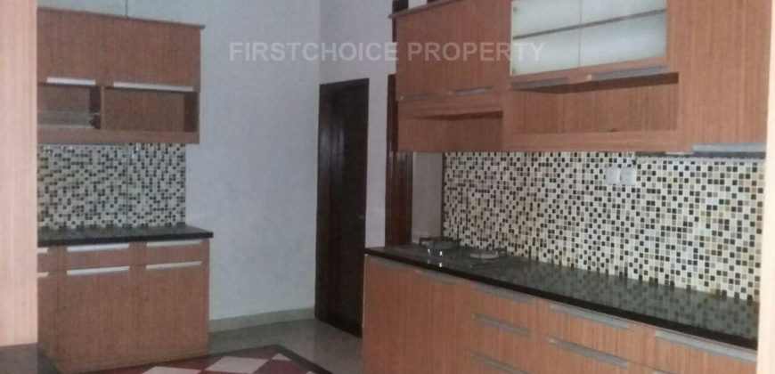 Dijual Rumah Di Tebet Bagus Ada Kolam Renang