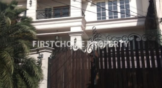 Dijual Rumah di Taman Lebak bulus