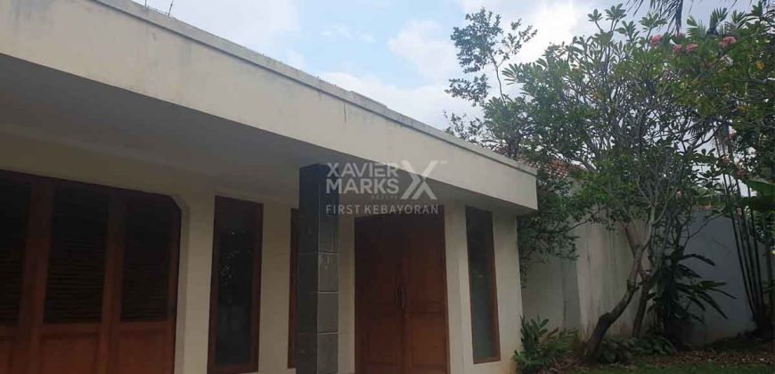 Rumah Modern Dalam Komplek