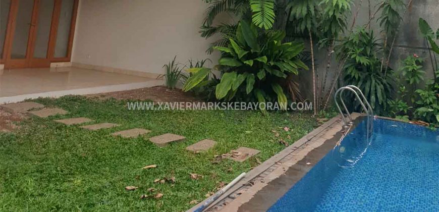 Rumah Bagus Baru Kemang Timur Semifurnish