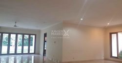 Rumah Modern Dalam Komplek