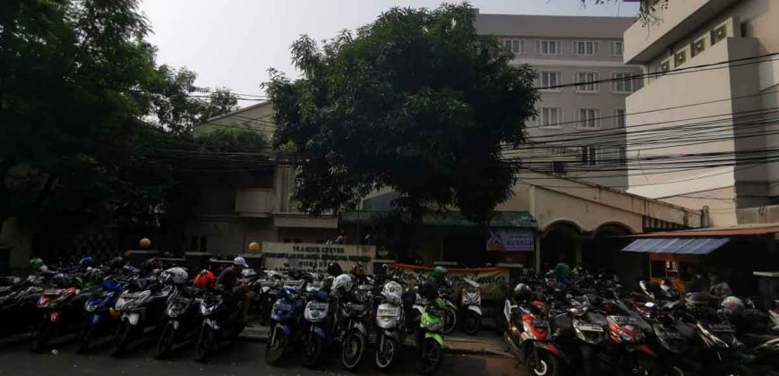 Wisma/Kantor di Kebon Kacang Raya
