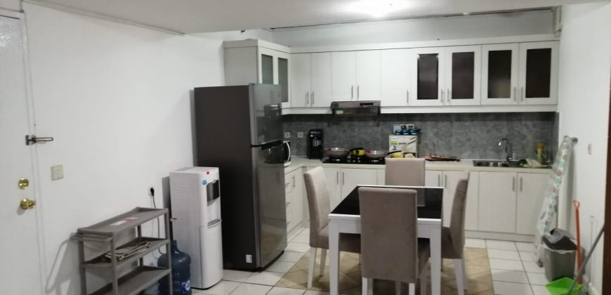 Modern Clean Furnish Apartment