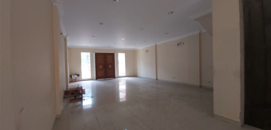 3 Unit Ruko Jalan Wijaya