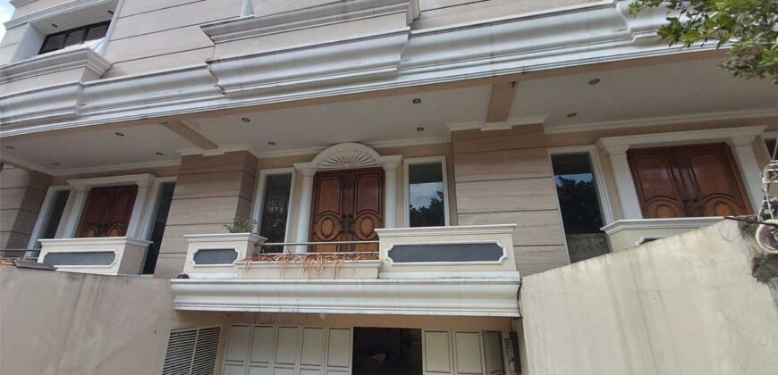 3 Unit Ruko Jalan Wijaya