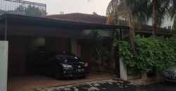 Rumah dijual di kemang barat