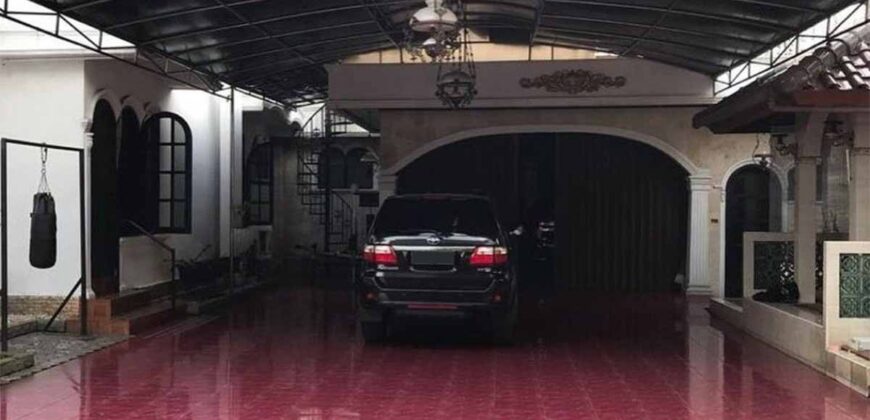 Dijual Rumah di Kebon Baru Tebet