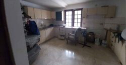 Rumah Besar di Kebayoran Baru Posisi di Hook