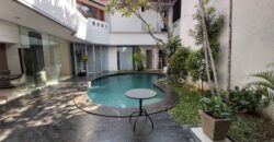 Rumah disewa di Wijaya Kebayoran Baru Jakarta Selatan