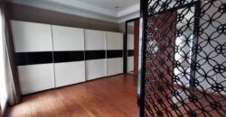 Dijual rumah modern Classic di Pejaten