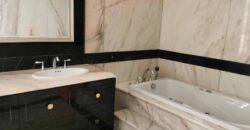 Dijual rumah modern Classic di Pejaten
