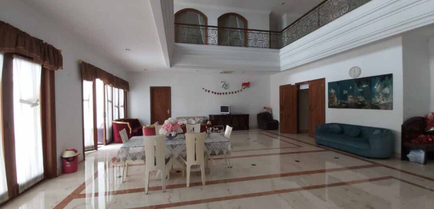 Rumah Mewah di Kuningan Harga Nego