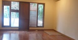 Tropical modern house at kemang