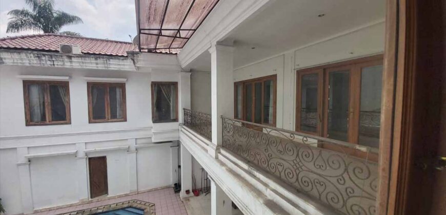 Rumah Mewah di Kuningan Harga Nego