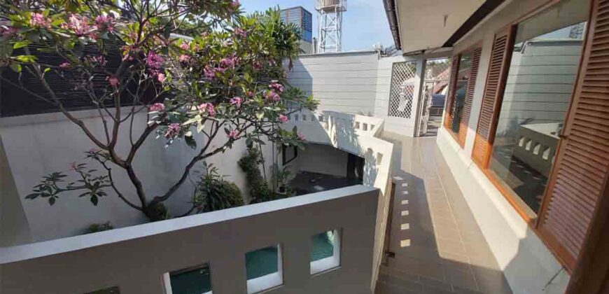 Rumah disewa di Wijaya Kebayoran Baru Jakarta Selatan