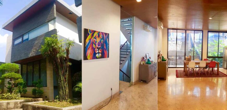 Townhouse Modern di Ampera Jual Cepat
