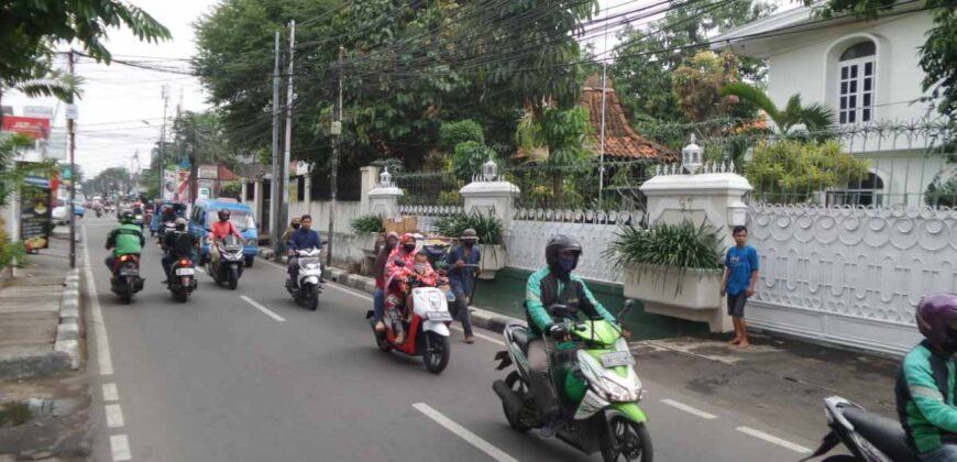 Rumah Mewah di Tebet Ada Taman Bermain