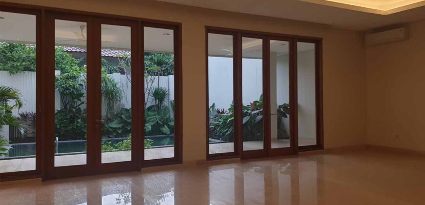Modern and Brandnew House Kemang jakarta