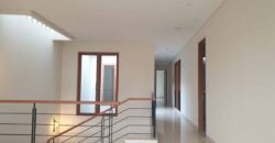 Modern and Brandnew House Kemang jakarta