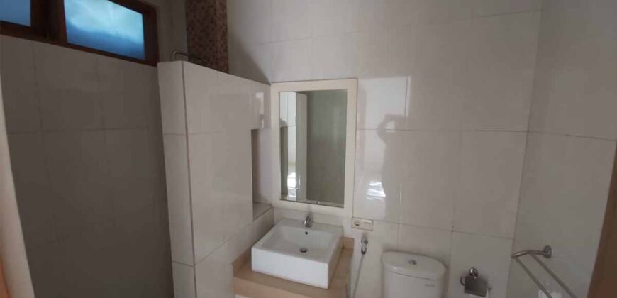 Disewakan Rumah di Kemang ada Kolam Renang