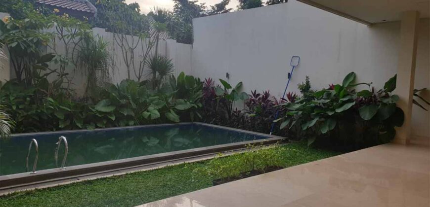 Modern and Brandnew House Kemang jakarta