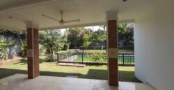 Disewakan Rumah di Kemang ada Kolam Renang