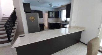 Disewakan Rumah di Kemang Mirip villa