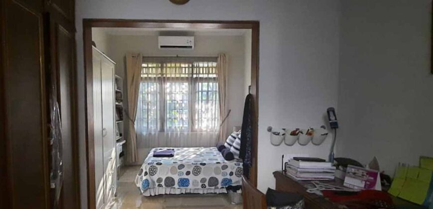 Dijual rumah tinggal nyaman dan aman siap huni
