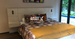 Special unit at lower ground with private pool with very good condition