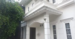 Rumah Mewah Cantik di Kebayoran Baru