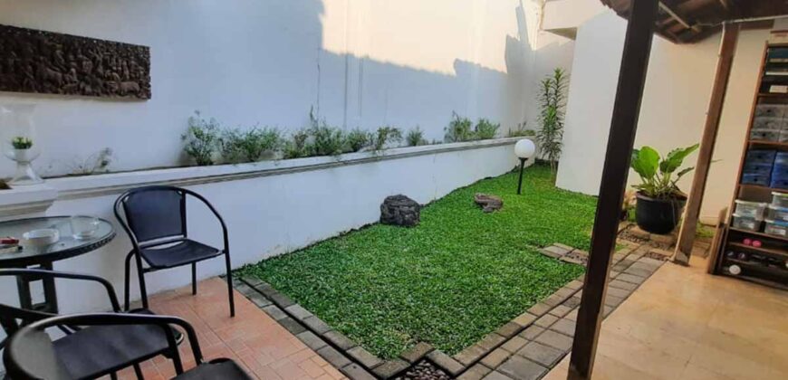 Dijual rumah tinggal nyaman dan aman siap huni