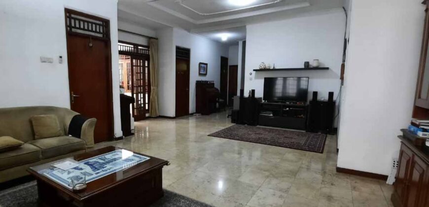 Dijual rumah tinggal nyaman dan aman siap huni