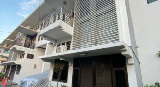 Rumah rapi siap huni dilingkungan asri Townhouse Kayu Putih